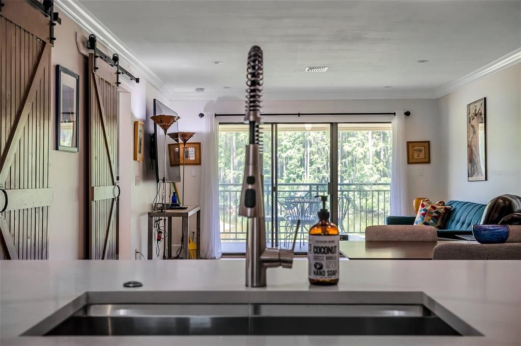 En Venta: $290,000 (2 camas, 2 baños, 1096 Pies cuadrados)