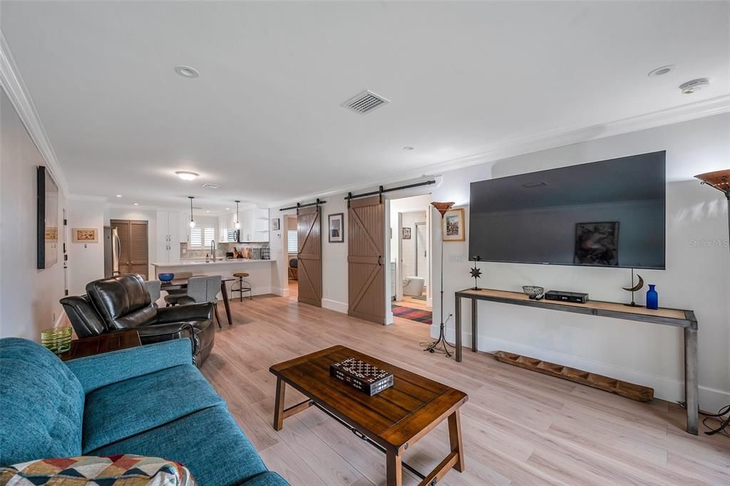 En Venta: $290,000 (2 camas, 2 baños, 1096 Pies cuadrados)