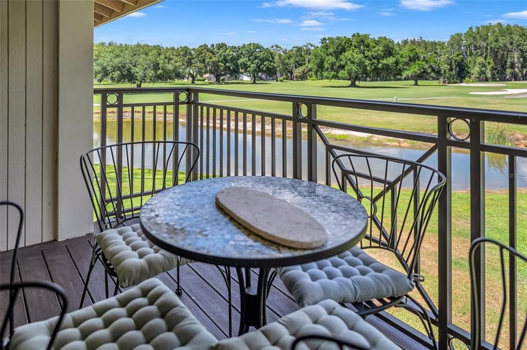 En Venta: $290,000 (2 camas, 2 baños, 1096 Pies cuadrados)