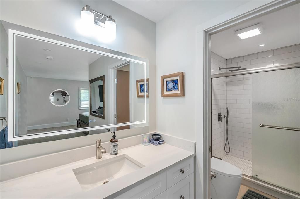 En Venta: $290,000 (2 camas, 2 baños, 1096 Pies cuadrados)