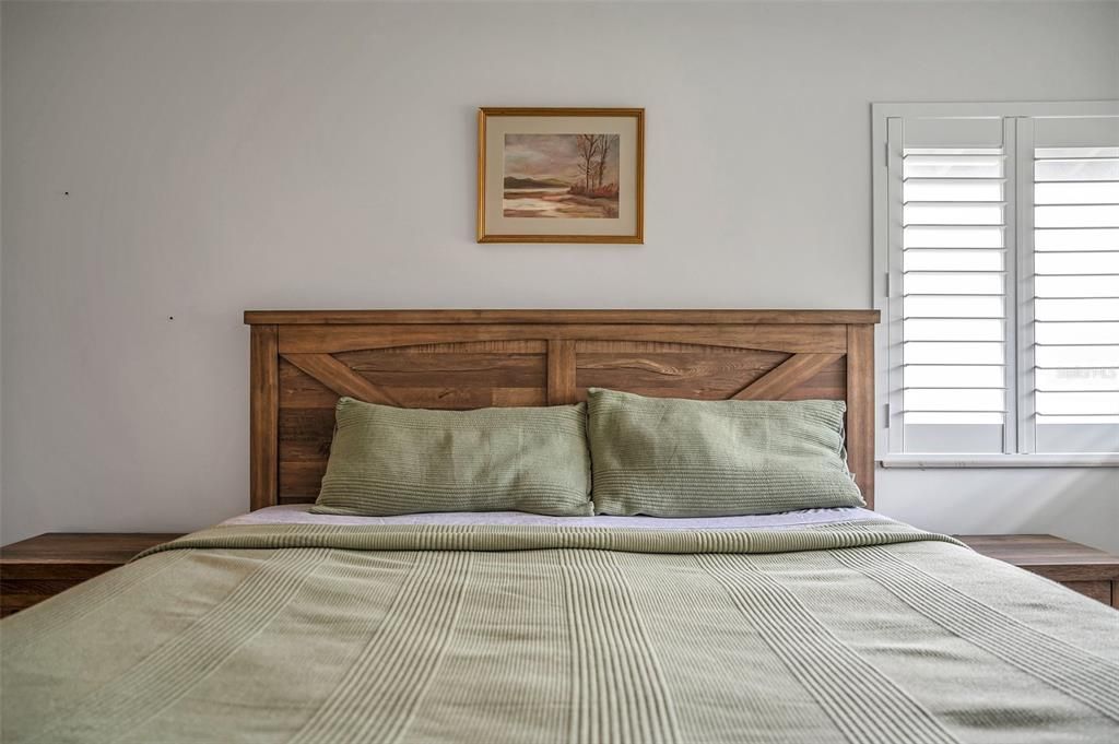 En Venta: $290,000 (2 camas, 2 baños, 1096 Pies cuadrados)