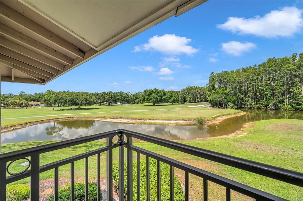 En Venta: $290,000 (2 camas, 2 baños, 1096 Pies cuadrados)