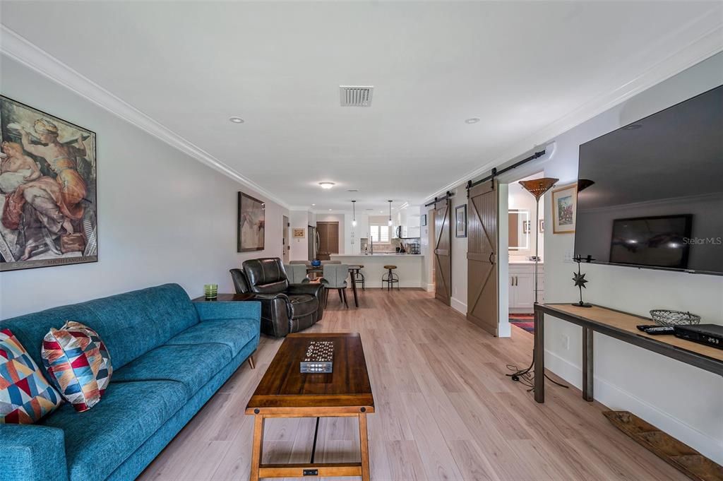 En Venta: $290,000 (2 camas, 2 baños, 1096 Pies cuadrados)