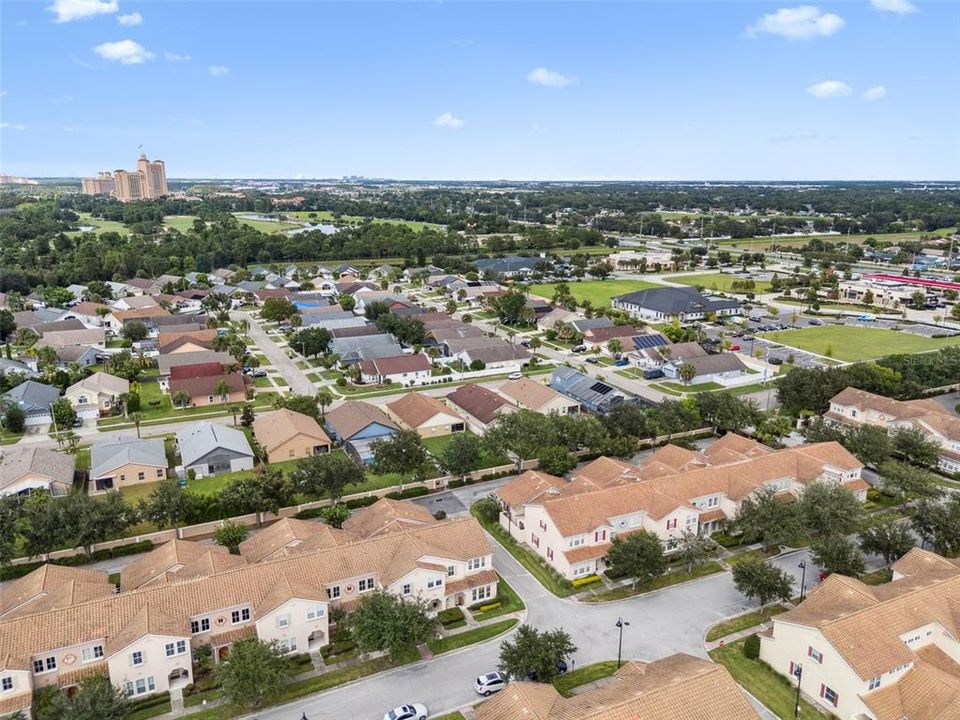 Active With Contract: $355,000 (3 beds, 2 baths, 1953 Square Feet)