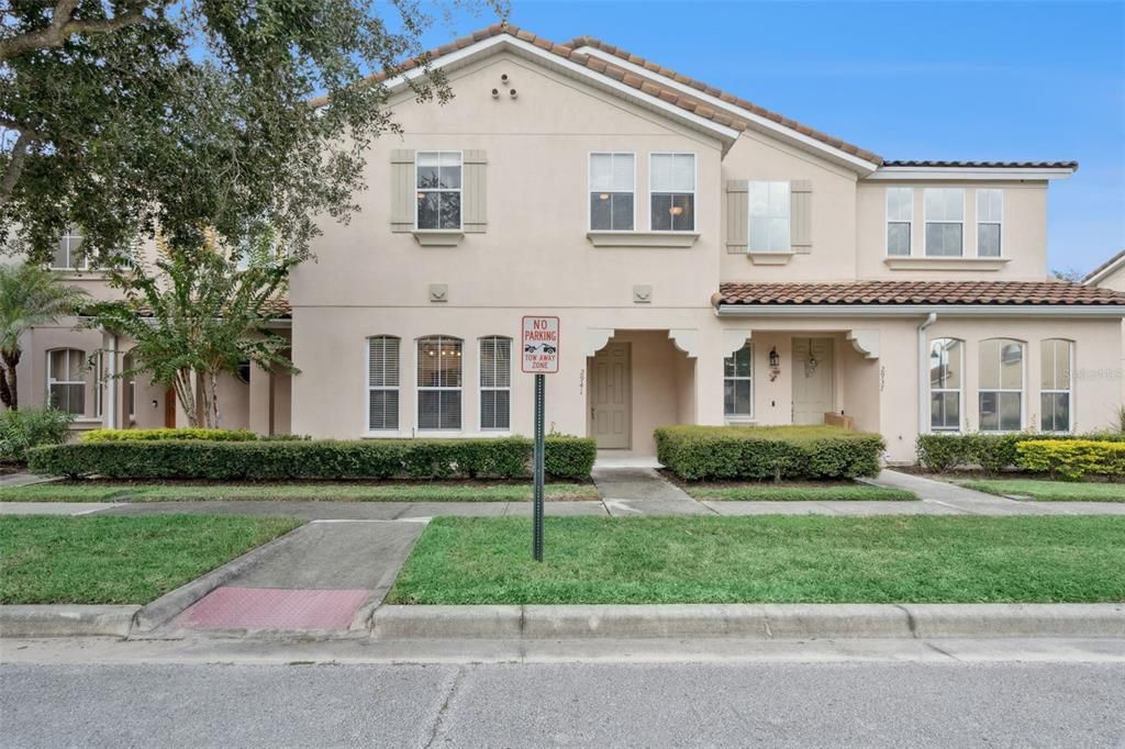 Active With Contract: $355,000 (3 beds, 2 baths, 1953 Square Feet)