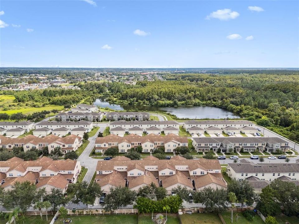 Active With Contract: $355,000 (3 beds, 2 baths, 1953 Square Feet)