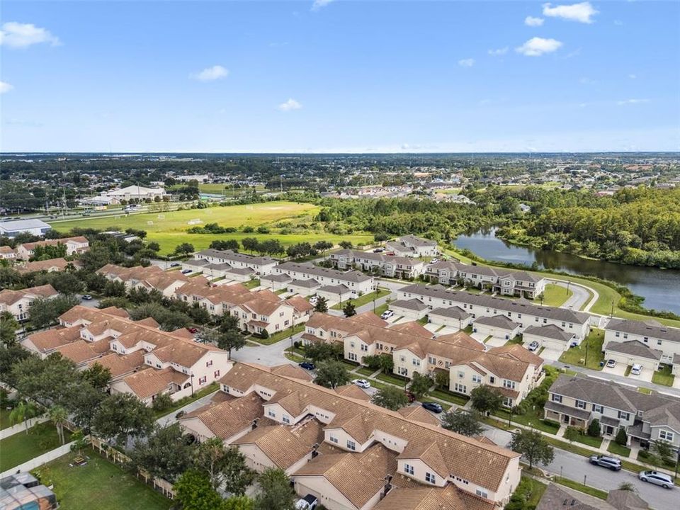 Active With Contract: $355,000 (3 beds, 2 baths, 1953 Square Feet)