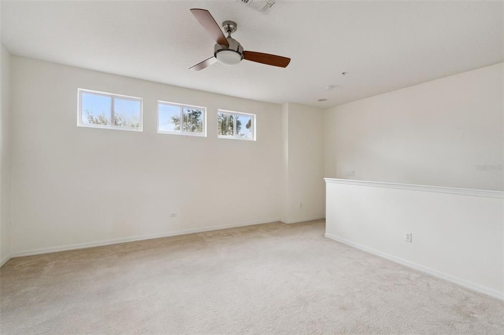 Active With Contract: $355,000 (3 beds, 2 baths, 1953 Square Feet)