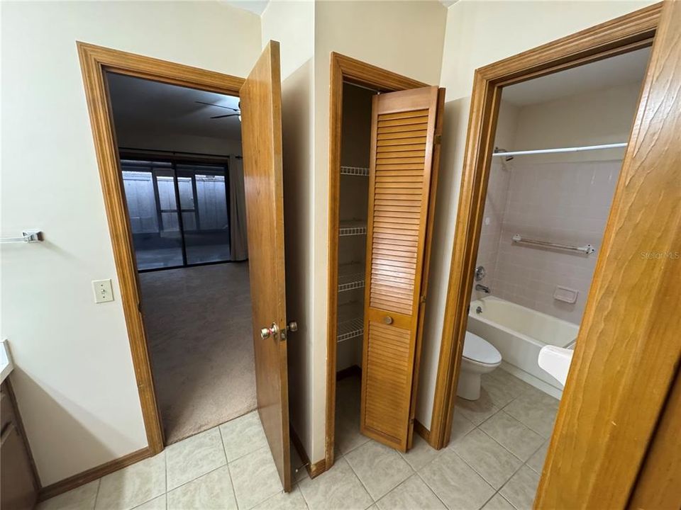 待售: $189,000 (2 贝兹, 2 浴室, 1192 平方英尺)