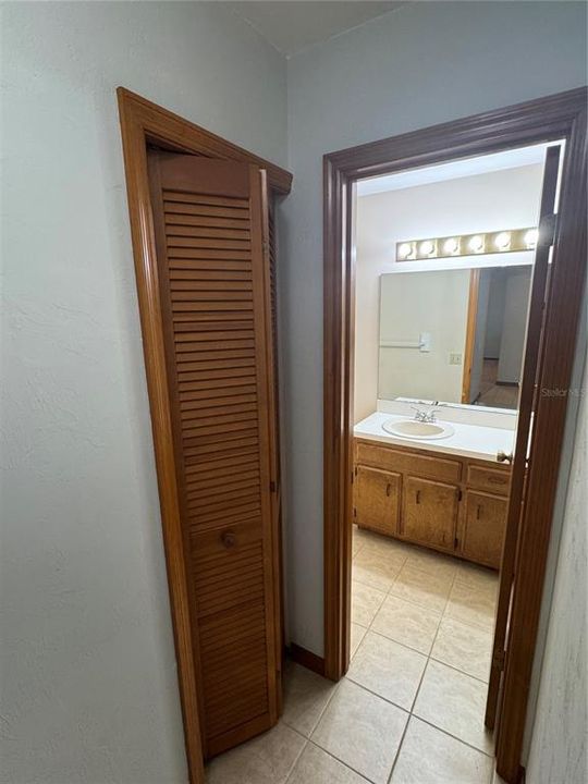 待售: $189,000 (2 贝兹, 2 浴室, 1192 平方英尺)