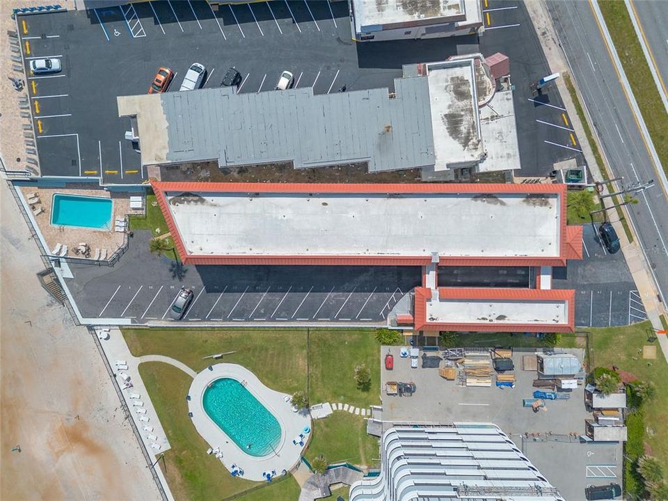 На продажу: $247,000 (2 спален, 1 ванн, 1060 Квадратных фут)