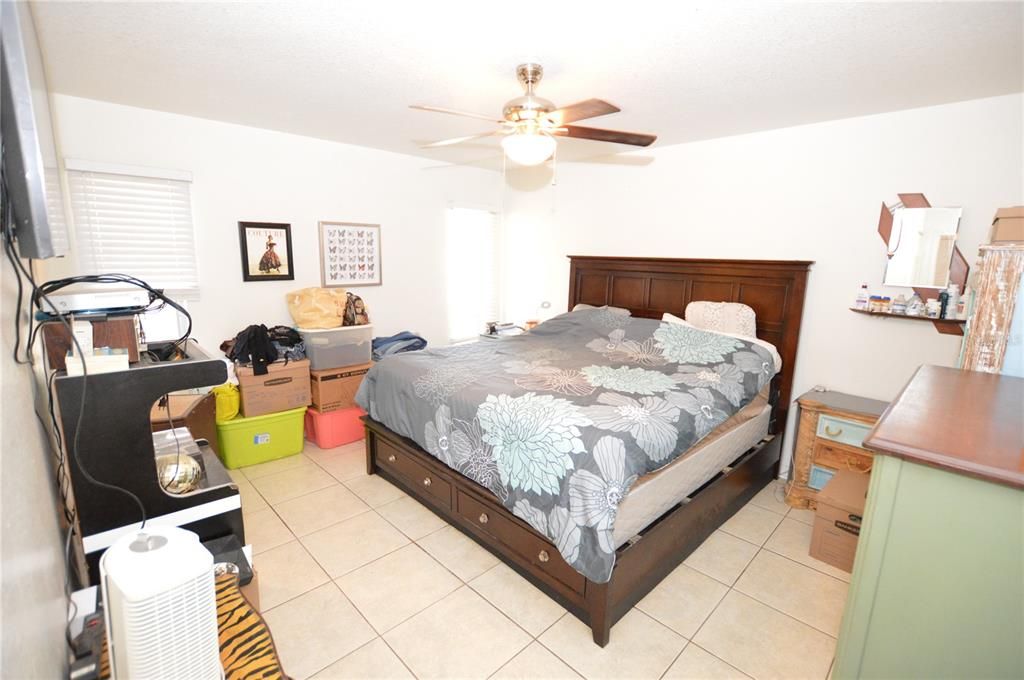 Active With Contract: $269,900 (3 beds, 2 baths, 1888 Square Feet)