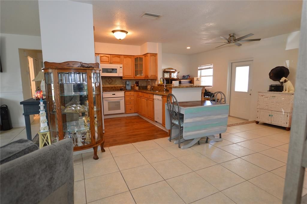 Active With Contract: $269,900 (3 beds, 2 baths, 1888 Square Feet)