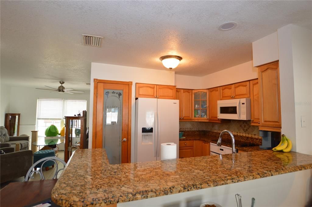 Active With Contract: $269,900 (3 beds, 2 baths, 1888 Square Feet)