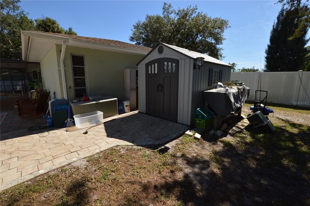 Active With Contract: $269,900 (3 beds, 2 baths, 1888 Square Feet)