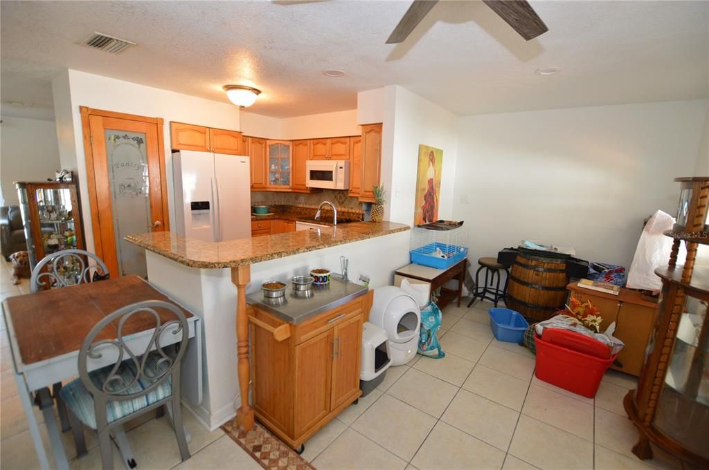 Active With Contract: $269,900 (3 beds, 2 baths, 1888 Square Feet)