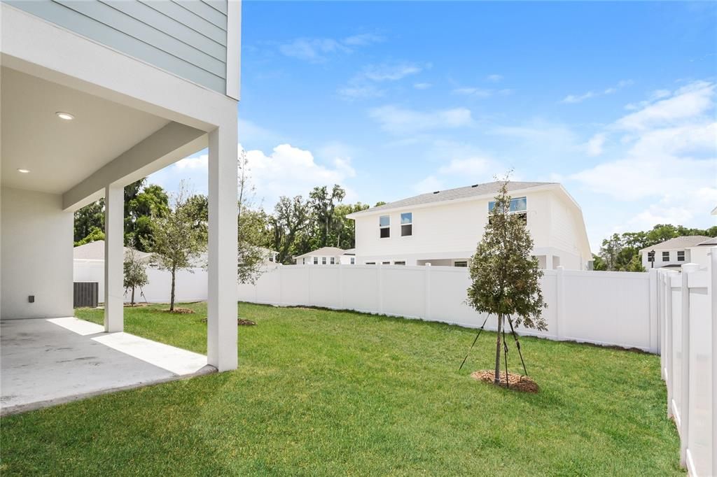 For Rent: $2,345 (2 beds, 2 baths, 1823 Square Feet)