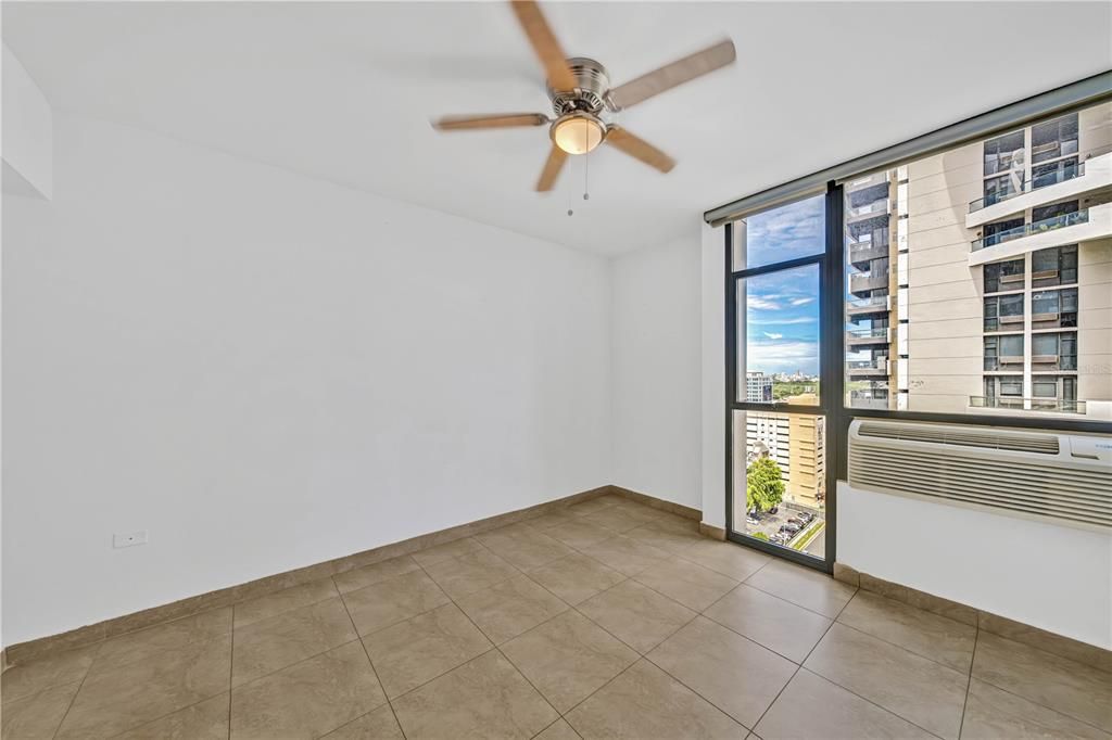 На продажу: $680,000 (3 спален, 2 ванн, 1809.66 Квадратных фут)