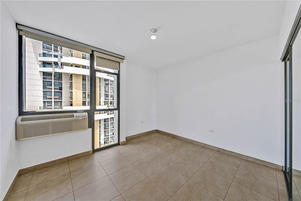 На продажу: $680,000 (3 спален, 2 ванн, 1809.66 Квадратных фут)