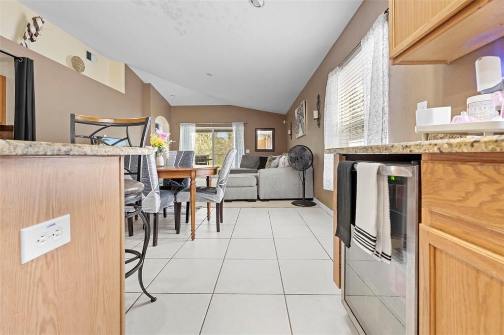 For Sale: $349,900 (4 beds, 2 baths, 1971 Square Feet)