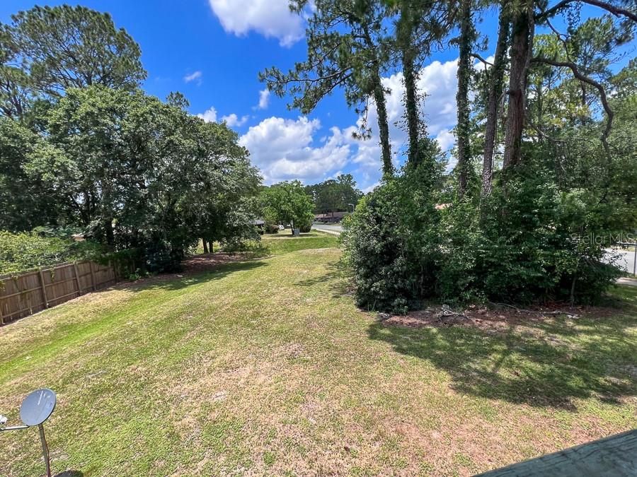 For Rent: $1,150 (2 beds, 1 baths, 1072 Square Feet)