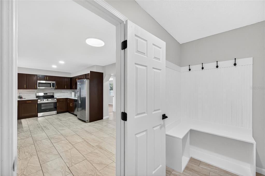 For Sale: $399,900 (4 beds, 2 baths, 2506 Square Feet)