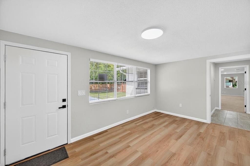 For Sale: $399,900 (4 beds, 2 baths, 2506 Square Feet)