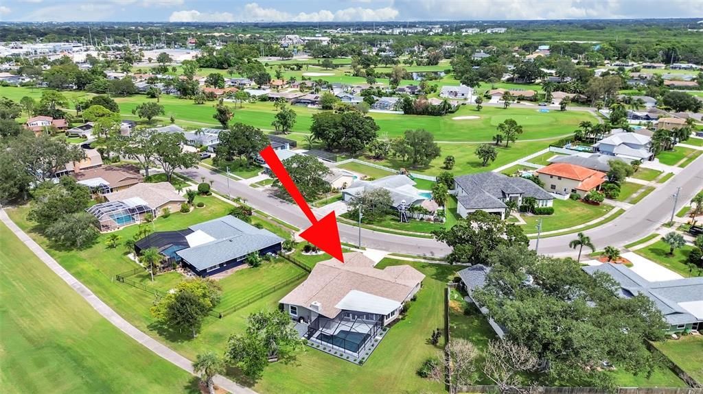 Activo con contrato: $849,000 (3 camas, 2 baños, 2555 Pies cuadrados)