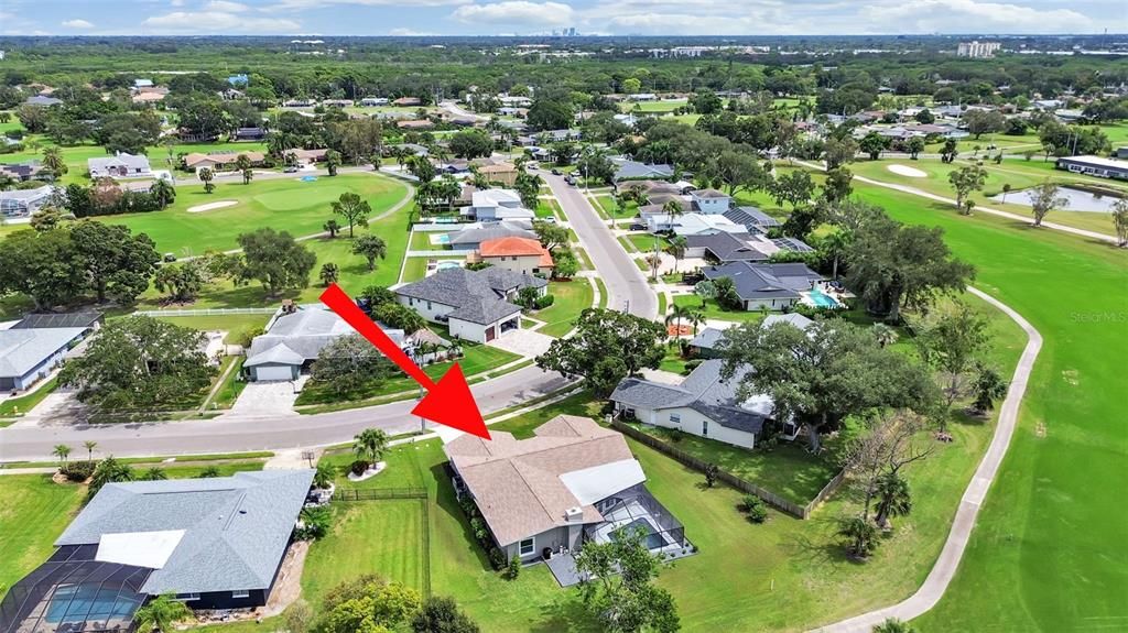 Activo con contrato: $849,000 (3 camas, 2 baños, 2555 Pies cuadrados)