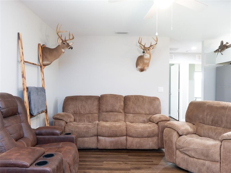 待售: $339,000 (3 贝兹, 2 浴室, 1248 平方英尺)