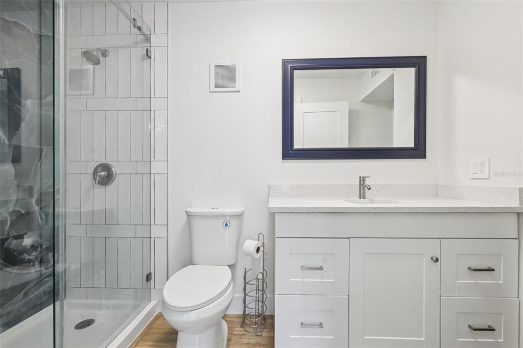 Active With Contract: $220,000 (2 beds, 2 baths, 1536 Square Feet)