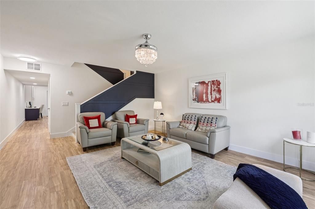 Active With Contract: $220,000 (2 beds, 2 baths, 1536 Square Feet)