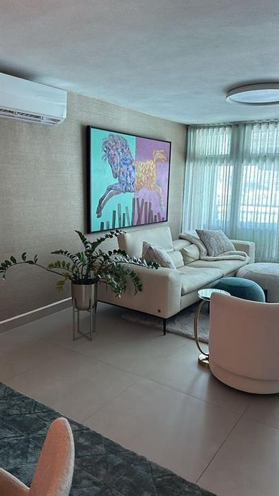 En Renta: $4,500 (3 camas, 2 baños, 1600 Pies cuadrados)