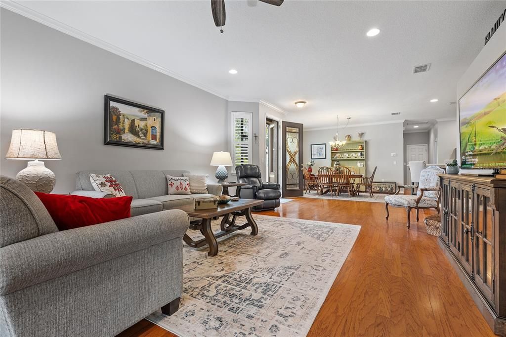 Active With Contract: $425,000 (3 beds, 2 baths, 1746 Square Feet)