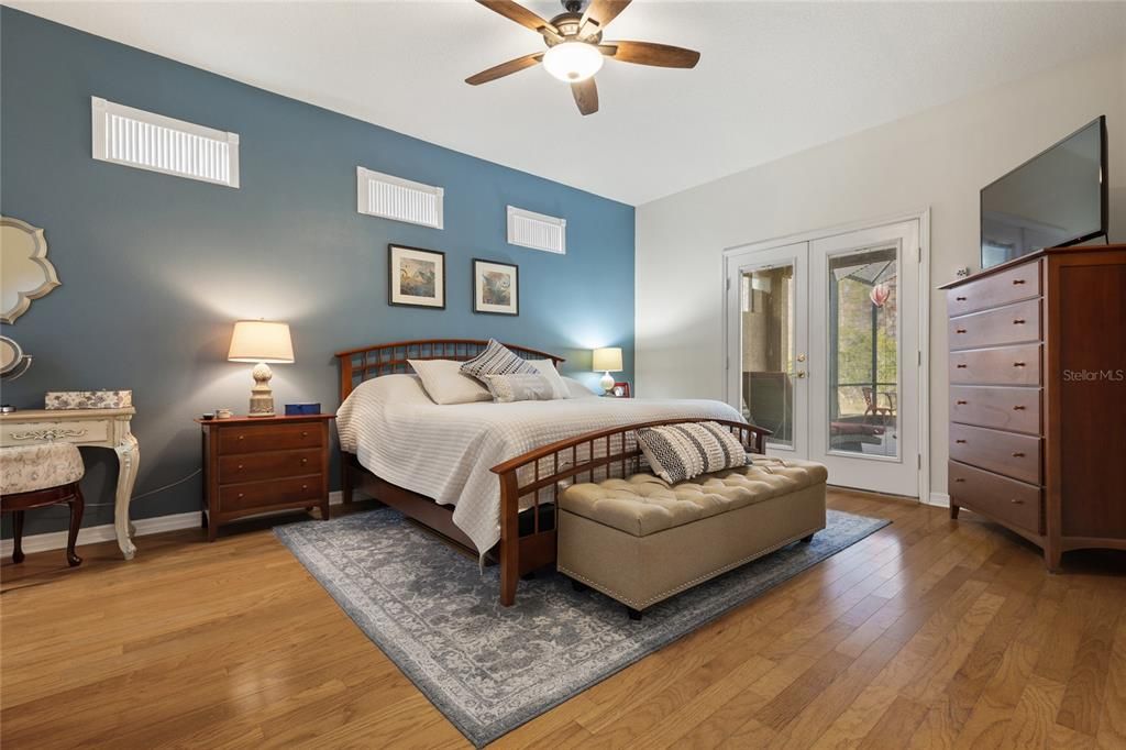 Active With Contract: $425,000 (3 beds, 2 baths, 1746 Square Feet)