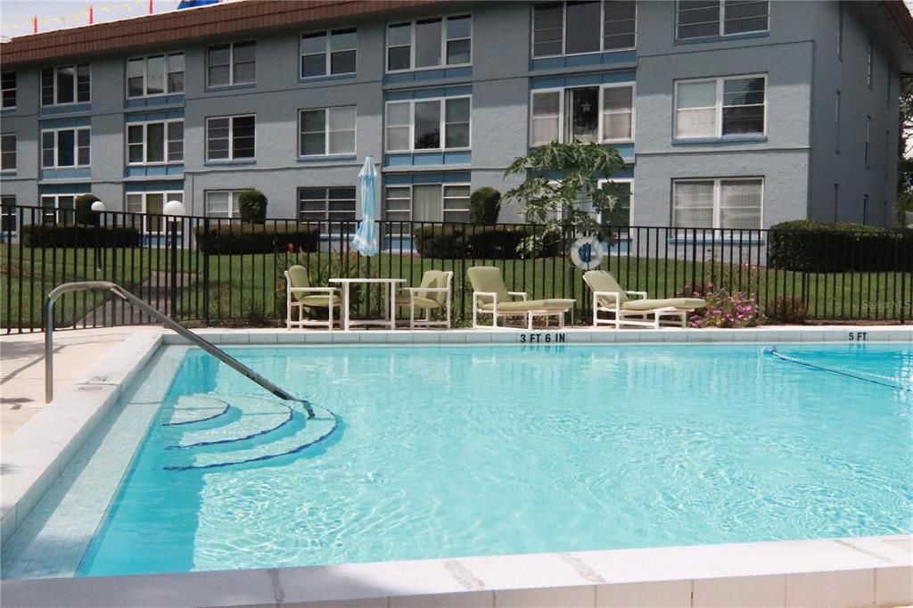 For Sale: $139,900 (3 beds, 2 baths, 1114 Square Feet)