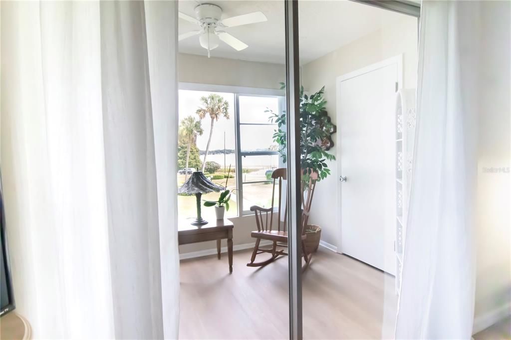 For Sale: $139,900 (3 beds, 2 baths, 1114 Square Feet)