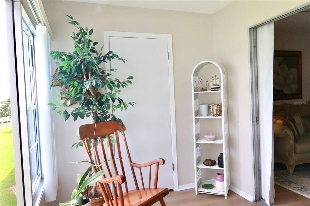 For Sale: $139,900 (3 beds, 2 baths, 1114 Square Feet)