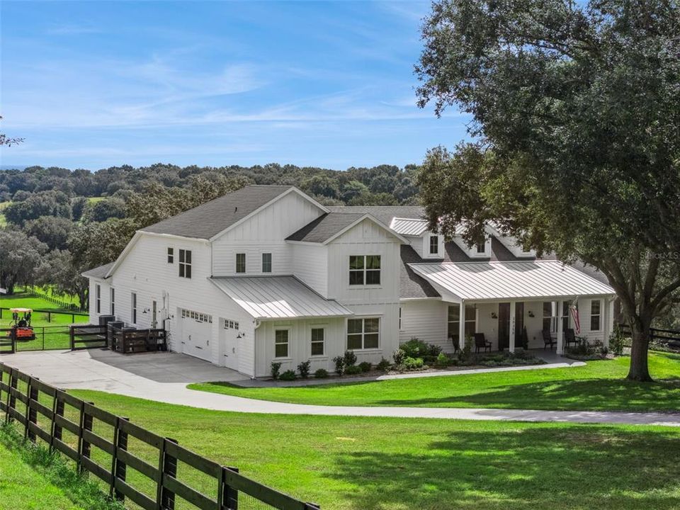 Recently Sold: $1,999,000 (5 beds, 4 baths, 4057 Square Feet)