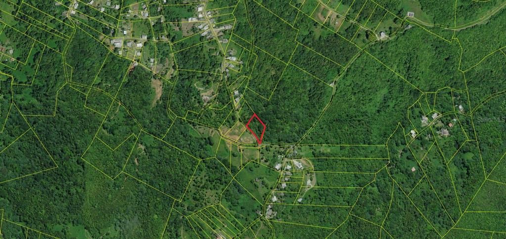 На продажу: $75,000 (0.70 acres)