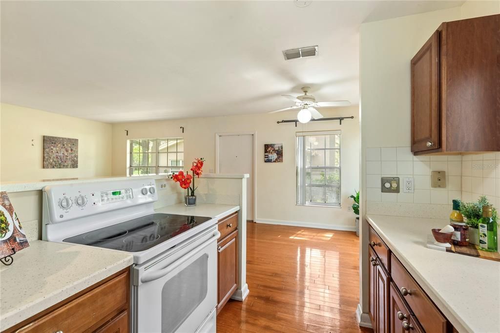 En Venta: $185,000 (3 camas, 2 baños, 1272 Pies cuadrados)