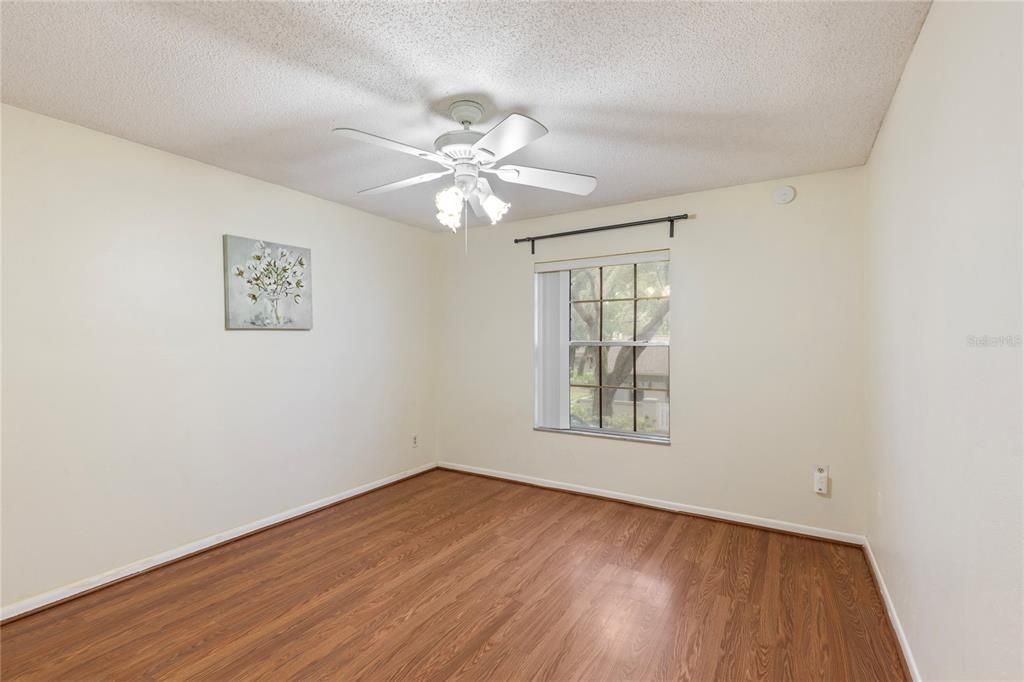 En Venta: $185,000 (3 camas, 2 baños, 1272 Pies cuadrados)