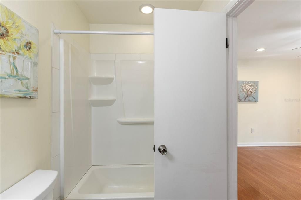 En Venta: $185,000 (3 camas, 2 baños, 1272 Pies cuadrados)