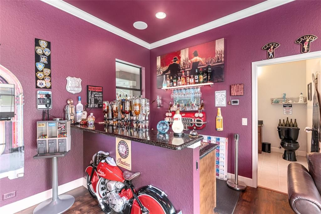 En Venta: $1,300,000 (4 camas, 4 baños, 3828 Pies cuadrados)