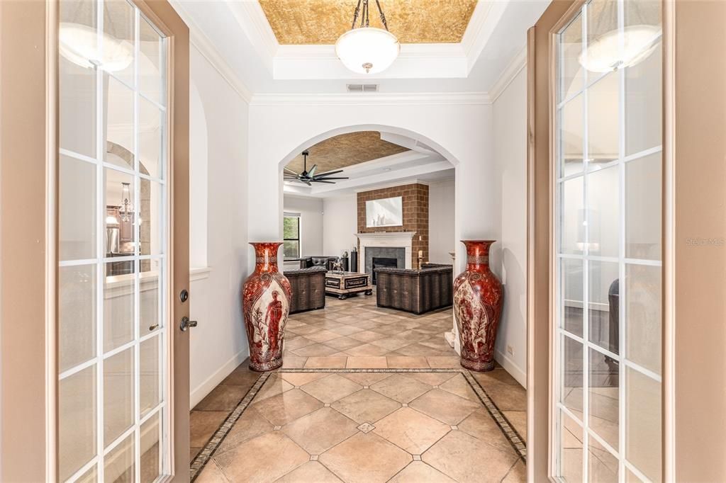 En Venta: $1,300,000 (4 camas, 4 baños, 3828 Pies cuadrados)