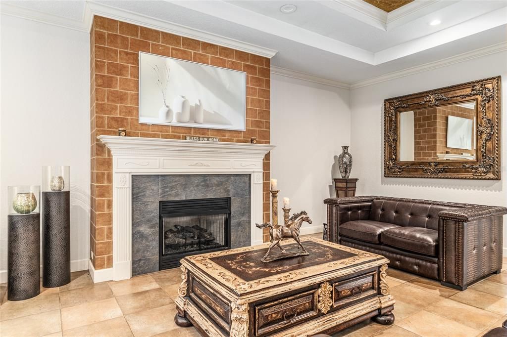 En Venta: $1,300,000 (4 camas, 4 baños, 3828 Pies cuadrados)