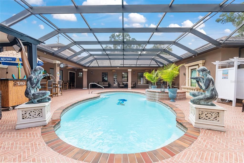 En Venta: $1,300,000 (4 camas, 4 baños, 3828 Pies cuadrados)