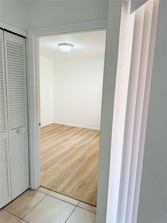 Activo con contrato: $279,000 (2 camas, 2 baños, 1075 Pies cuadrados)