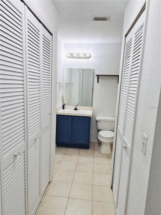 Activo con contrato: $279,000 (2 camas, 2 baños, 1075 Pies cuadrados)