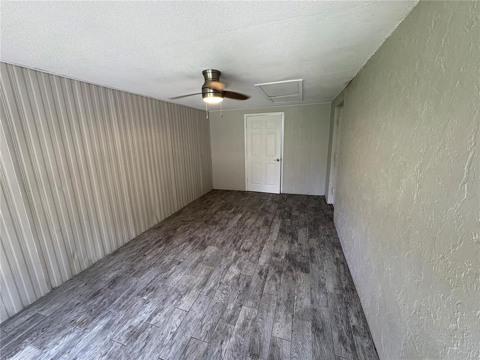 В аренду: $1,600 (2 спален, 1 ванн, 834 Квадратных фут)